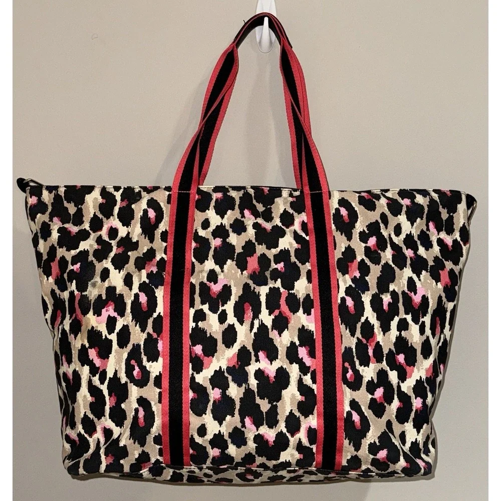 VICTORIAS SECRET WILD LEOPARD DUFFLE TOTE BAG WEEKENDER PURSE GYM BEACH
